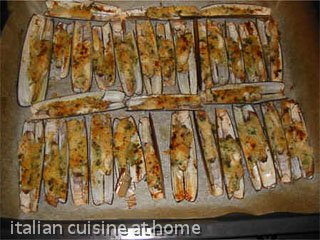 baked razor clams from oven