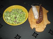 broad beans with salami